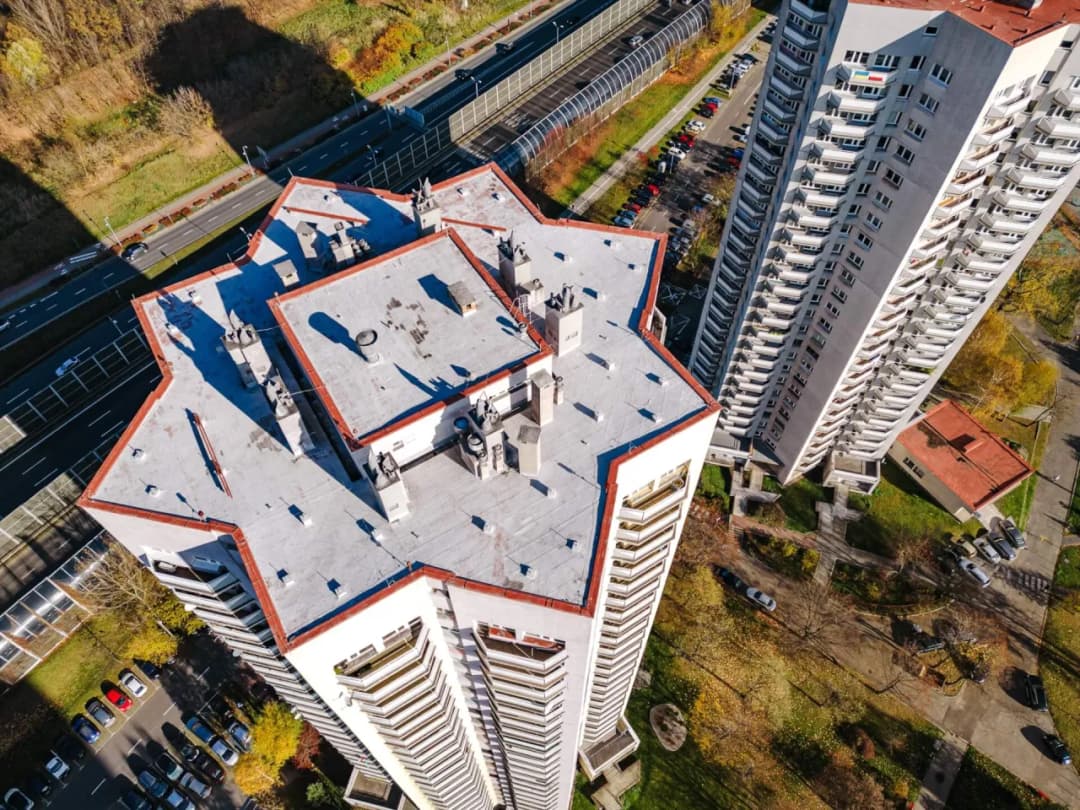 Osiedle Gwiazdy Katowice - ile pięter mają te imponujące budynki?